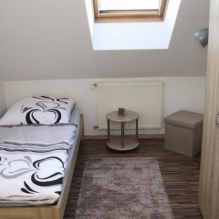 Ferienwohnung Kempf Mandelbachtal Ommersheim Dış mekan fotoğraf