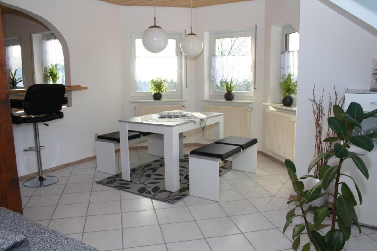 Ferienwohnung Kempf Mandelbachtal Ommersheim Dış mekan fotoğraf